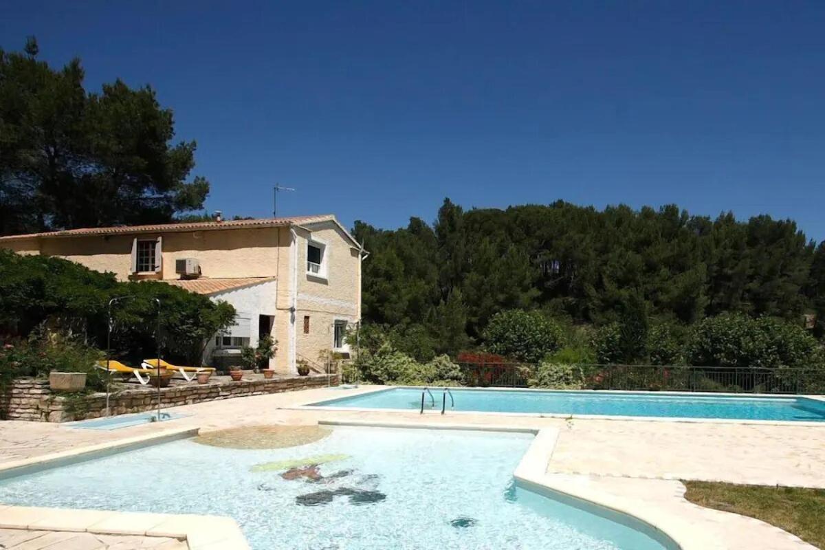 Hotel Le Robinson Beaucaire  Eksteriør billede